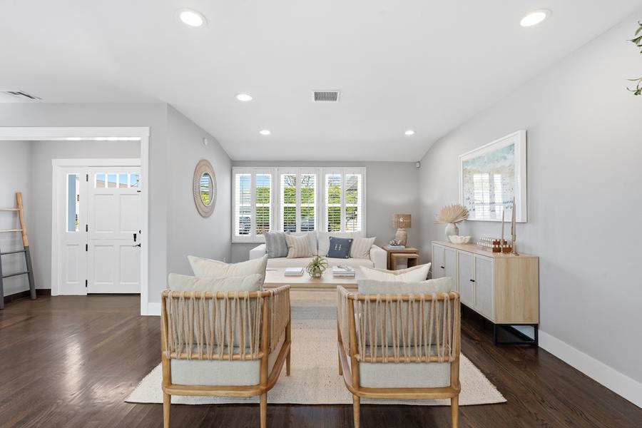 Photo 17 of 48, 1401 Chestnut Ave, Manhattan Beach