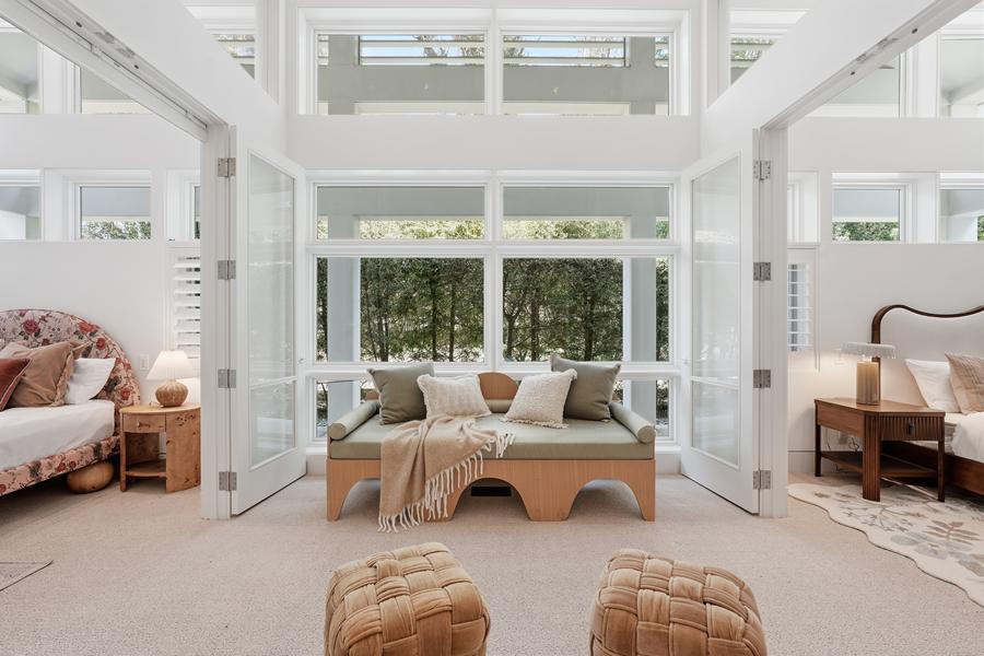 Photo 82 of 128, 18 Crest Rd E, Rolling Hills