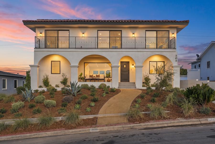 205 Vía Los Altos, Redondo Beach